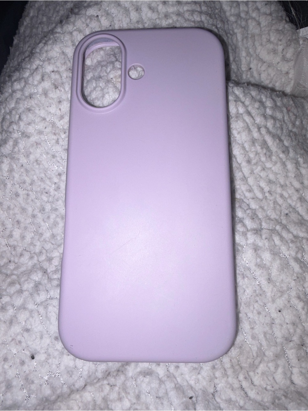 Soft Lilac Silicone IPhone17 Case — Slim Protective Cover